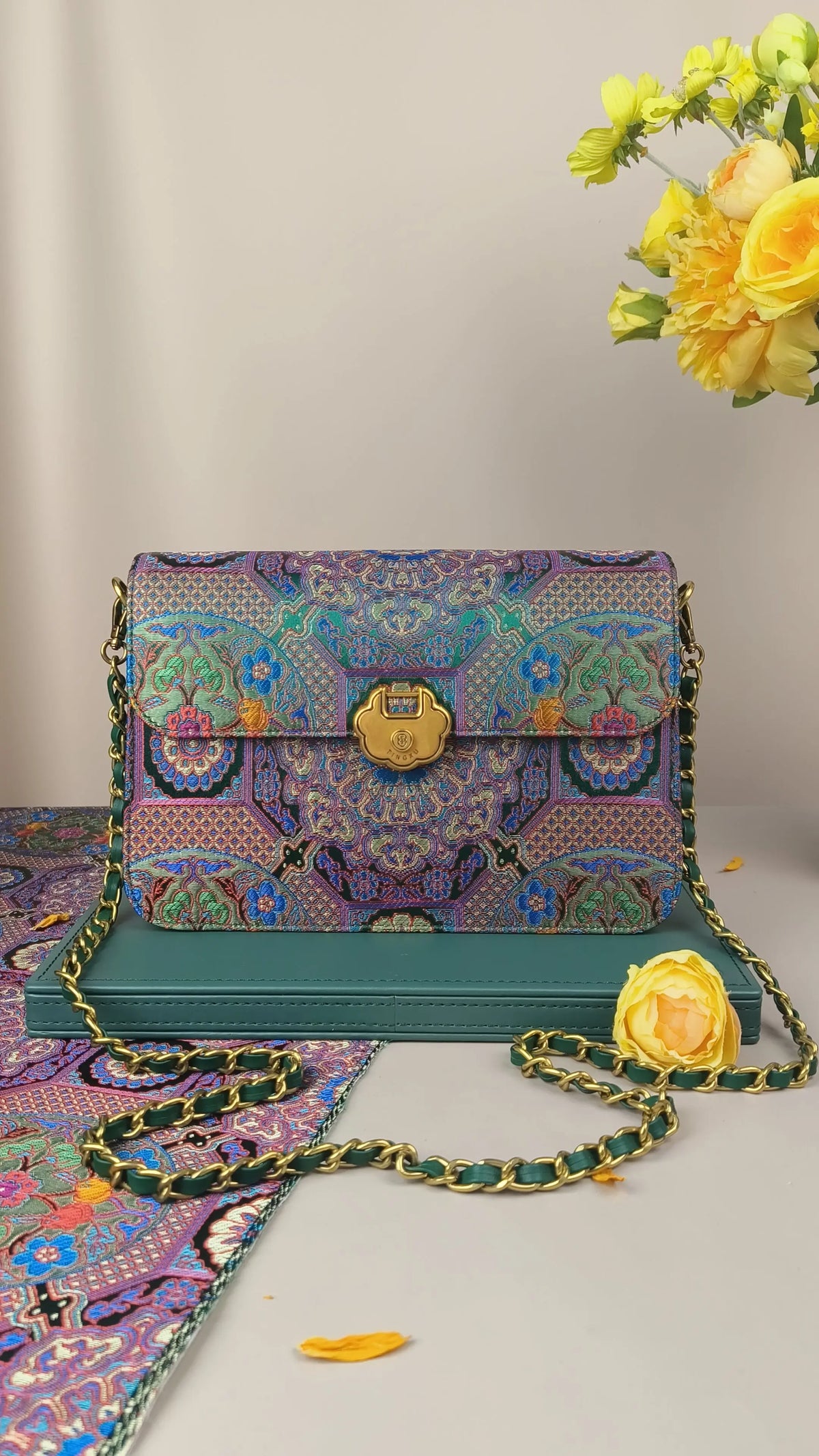 Phoenix Arc Bag – Royal Midnight | Limitierte Luxus‑Edition sinodreams.ch